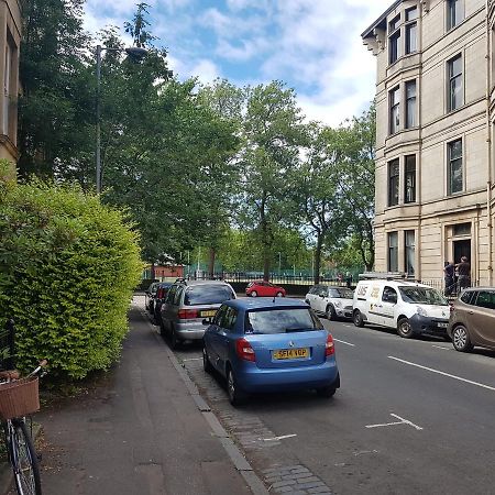 Bentinck Street Ground Floor Apartment Glasgow Exteriör bild